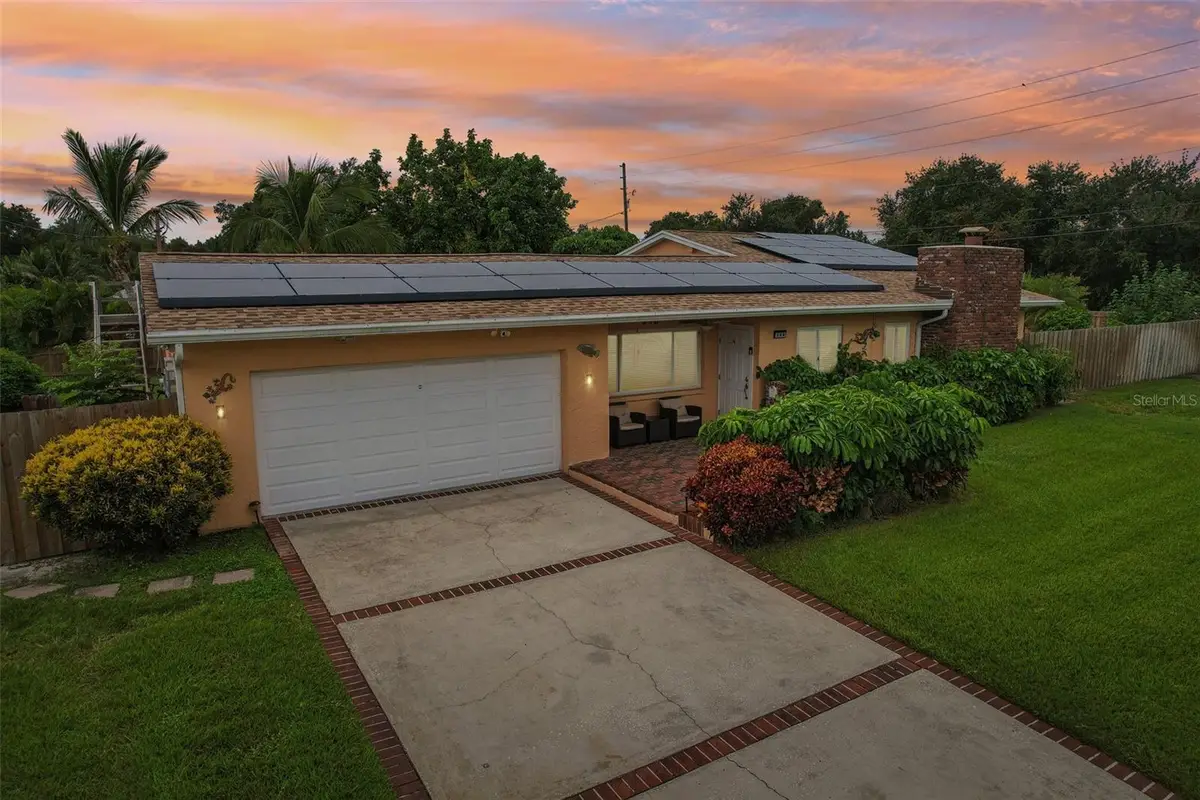 398 Colony Point Road S, Saint Petersburg, FL 33705 - #1