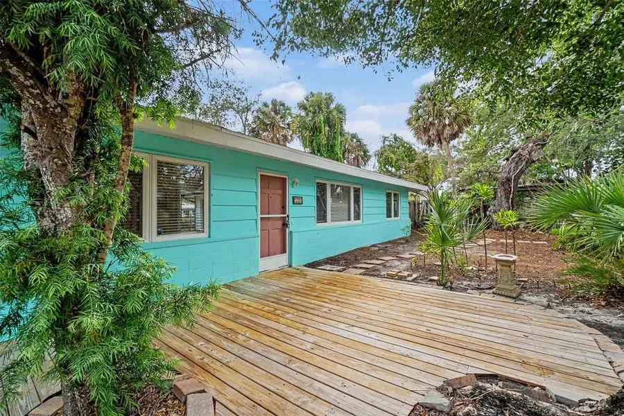 528 Ralph Street, Sarasota, FL 34242 - #3