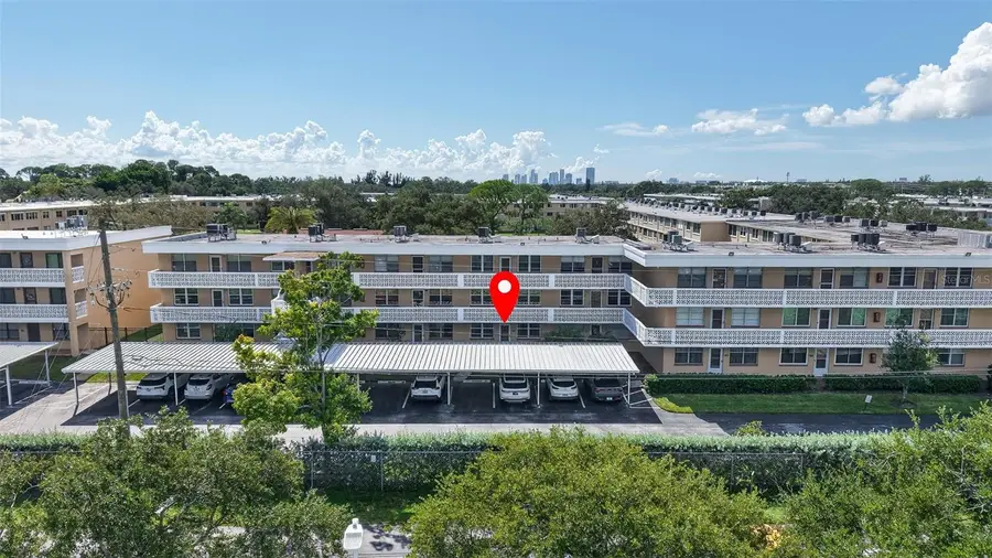 5095 Bay Street Ne #104, Saint Petersburg, FL 33703 - #2