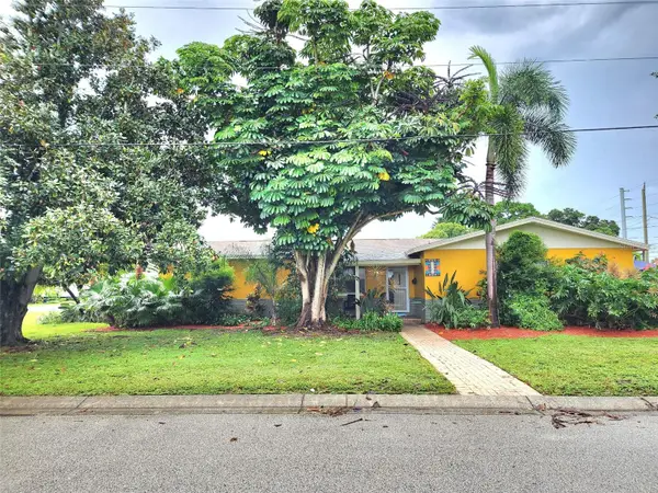1345 39th Street N, ST PETERSBURG, FL 33713