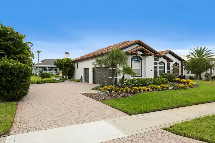 6402 Rubia Circle, Apollo Beach, FL 33572 - #2