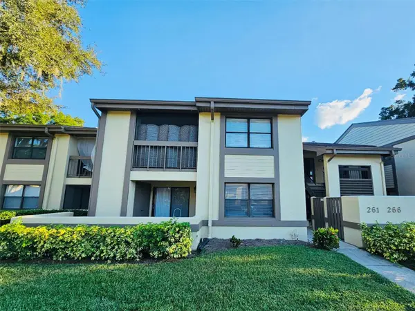 261 Woodlake Wynde #261, OLDSMAR, FL 34677