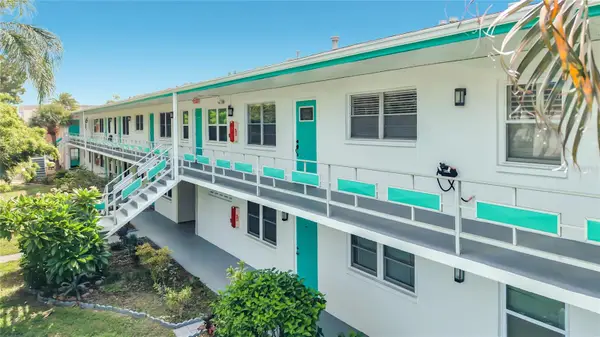 6100 21st Street N #17, ST PETERSBURG, FL 33714