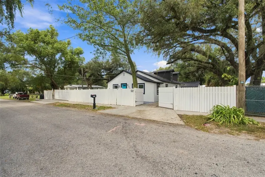 812 E Orange Avenue S, Tampa, FL 33613 - #3