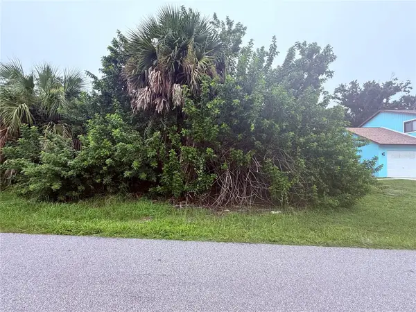 348 La Playa Lane, PORT CHARLOTTE, FL 33953