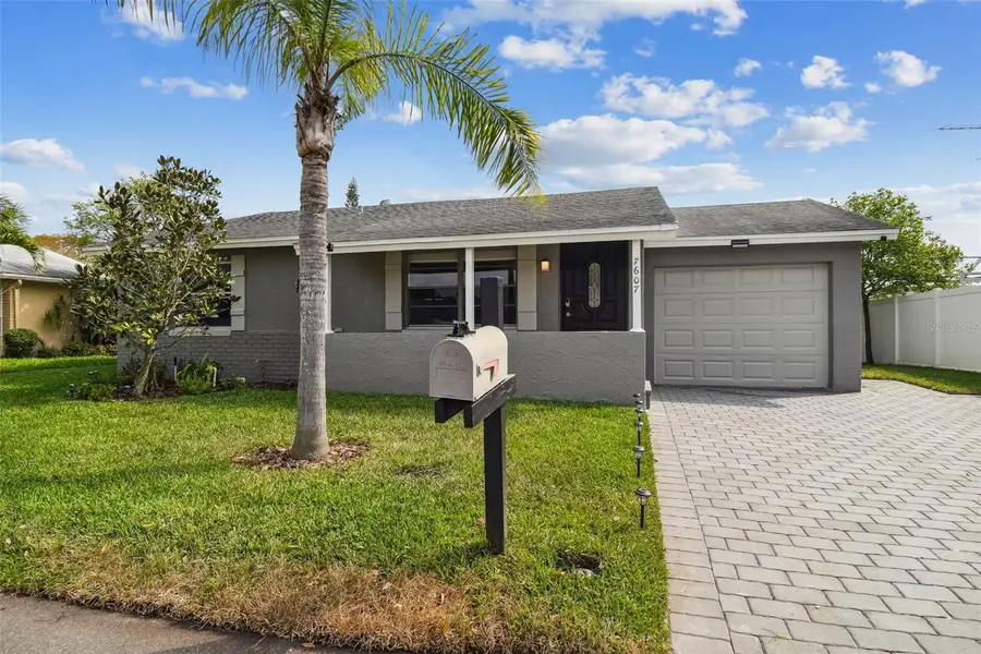 7607 Woodland Oaks Court, Tampa, FL 33615 - #3