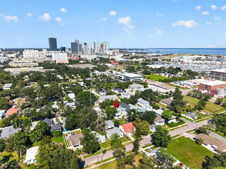 526 13th Avenue S, Saint Petersburg, FL 33701 - #3