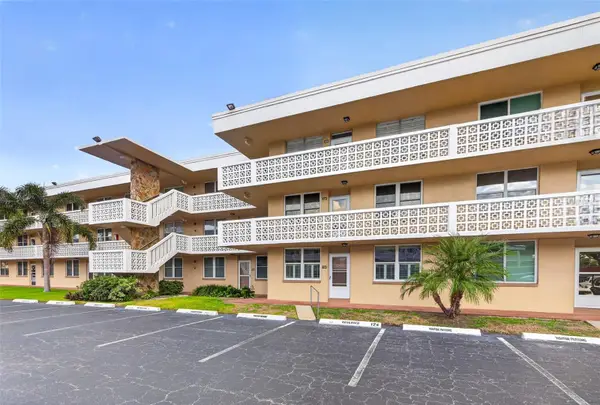 4915 Bay Street Ne #124, ST PETERSBURG, FL 33703