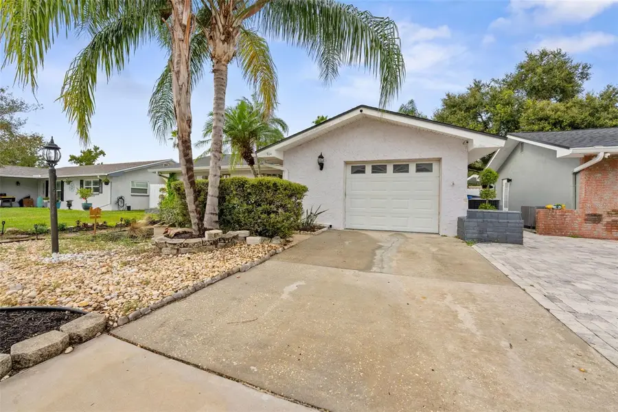 1704 Hibiscus Circle S, Oldsmar, FL 34677 - #2
