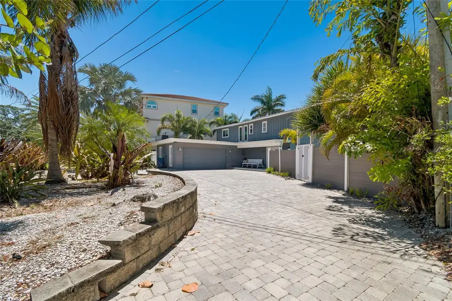 104 Klosterman Road W, Palm Harbor, FL 34683 - #2