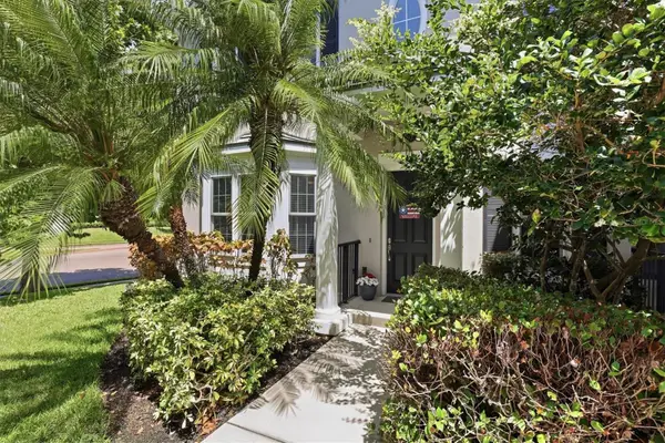 480 Gilman Place N, ST PETERSBURG, FL 33716