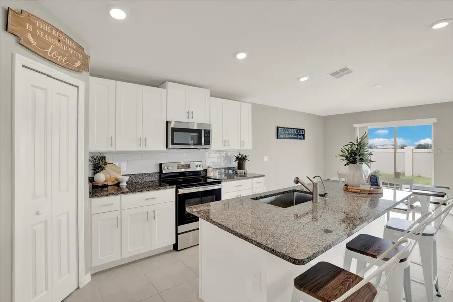 11205 Linden Depot Road, San Antonio, FL 33576 - #3