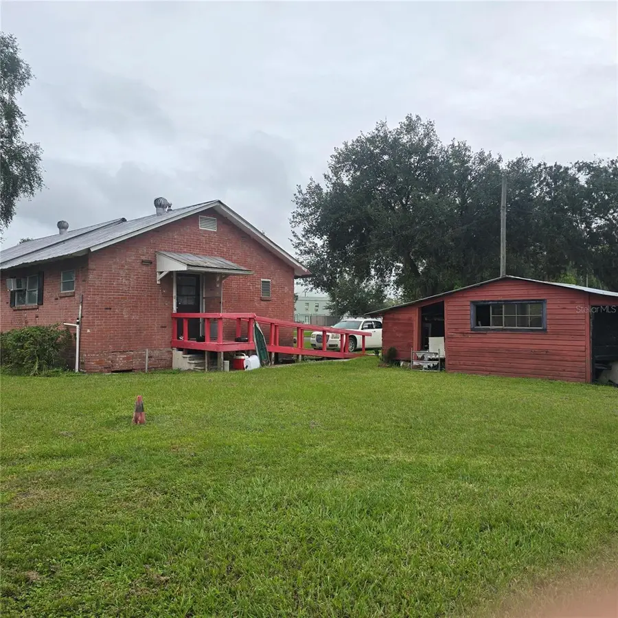 1801 W Granfield Avenue, Plant City, FL 33563 - #3