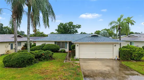 8210 Lora Del Rio Drive, PORT RICHEY, FL 34668