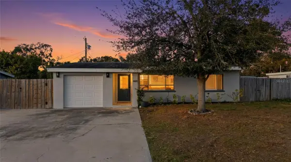 4681 55th Avenue N, ST PETERSBURG, FL 33714