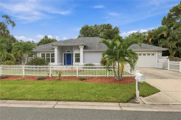 155 Lake Shore Drive E, PALM HARBOR, FL 34684
