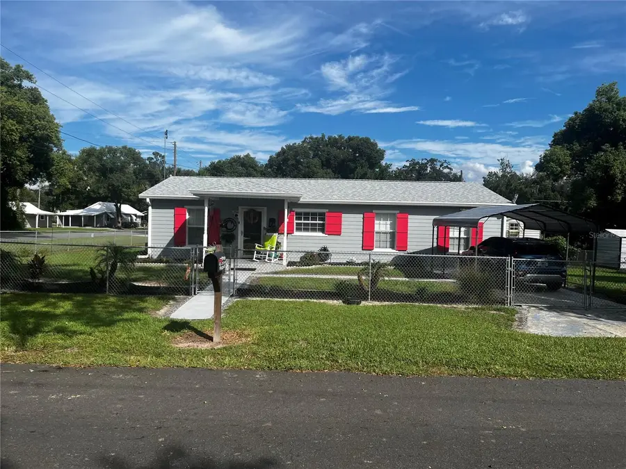 4852 18th Street, Zephyrhills, FL 33542 - #2