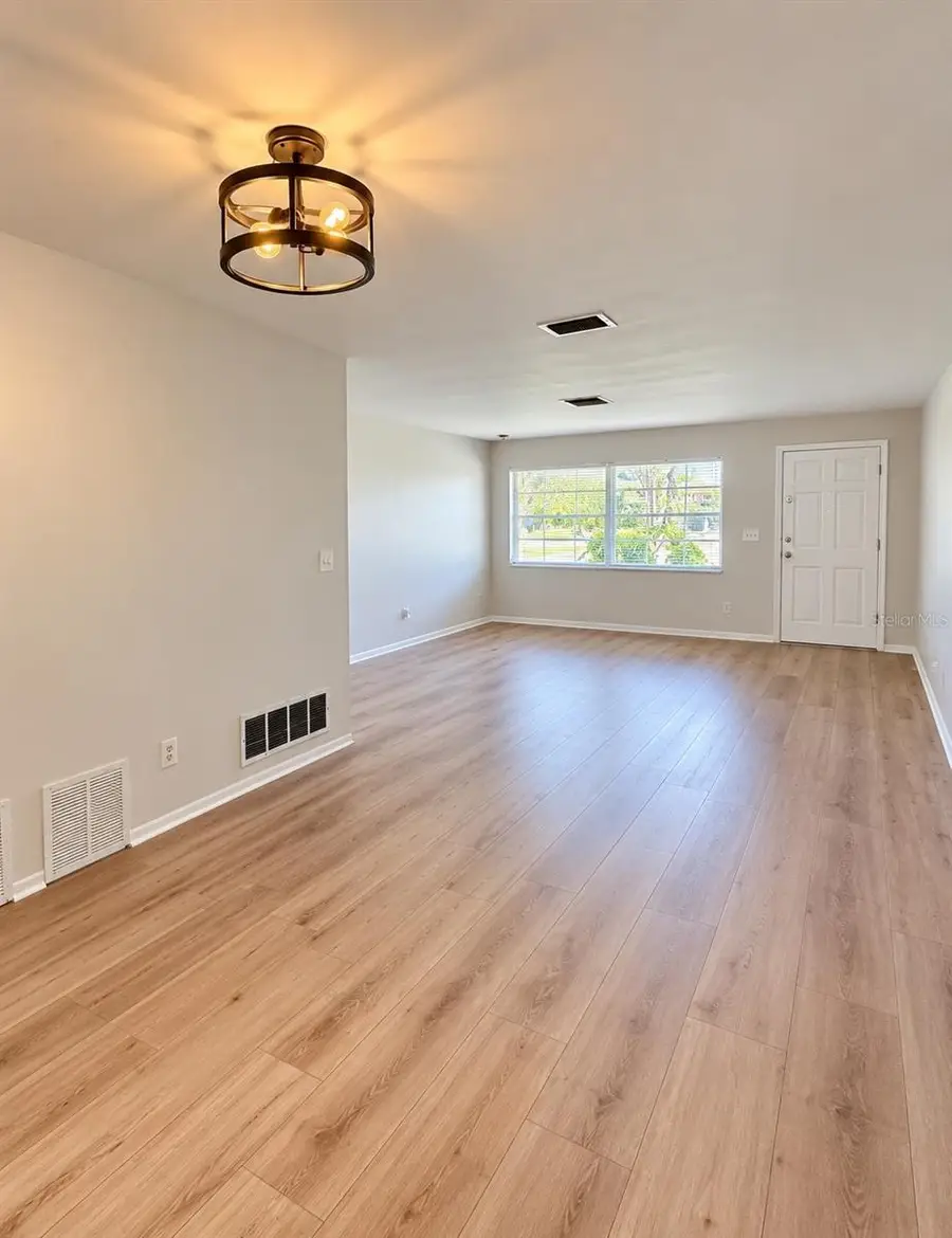 13822 Brewster Dr, Largo, FL 33774 - #2