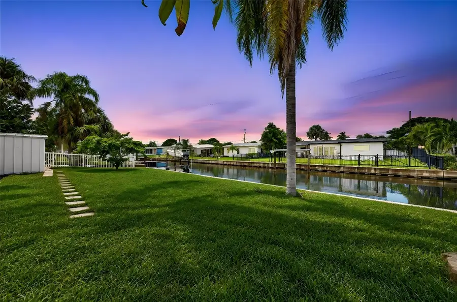 223 94th Avenue Ne, Saint Petersburg, FL 33702 - #2