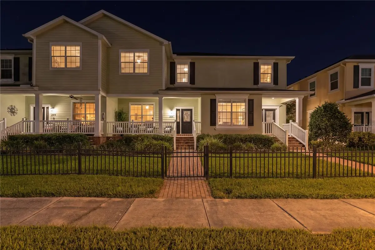225 49th Avenue N, Saint Petersburg, FL 33703 - #1