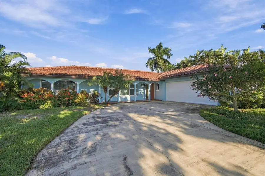 11975 7th Street E, Treasure Island, FL 33706 - #2