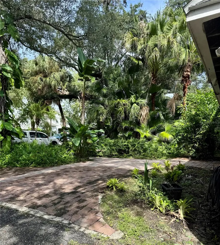 207 W Davis Boulevard, Tampa, FL 33606 - #2