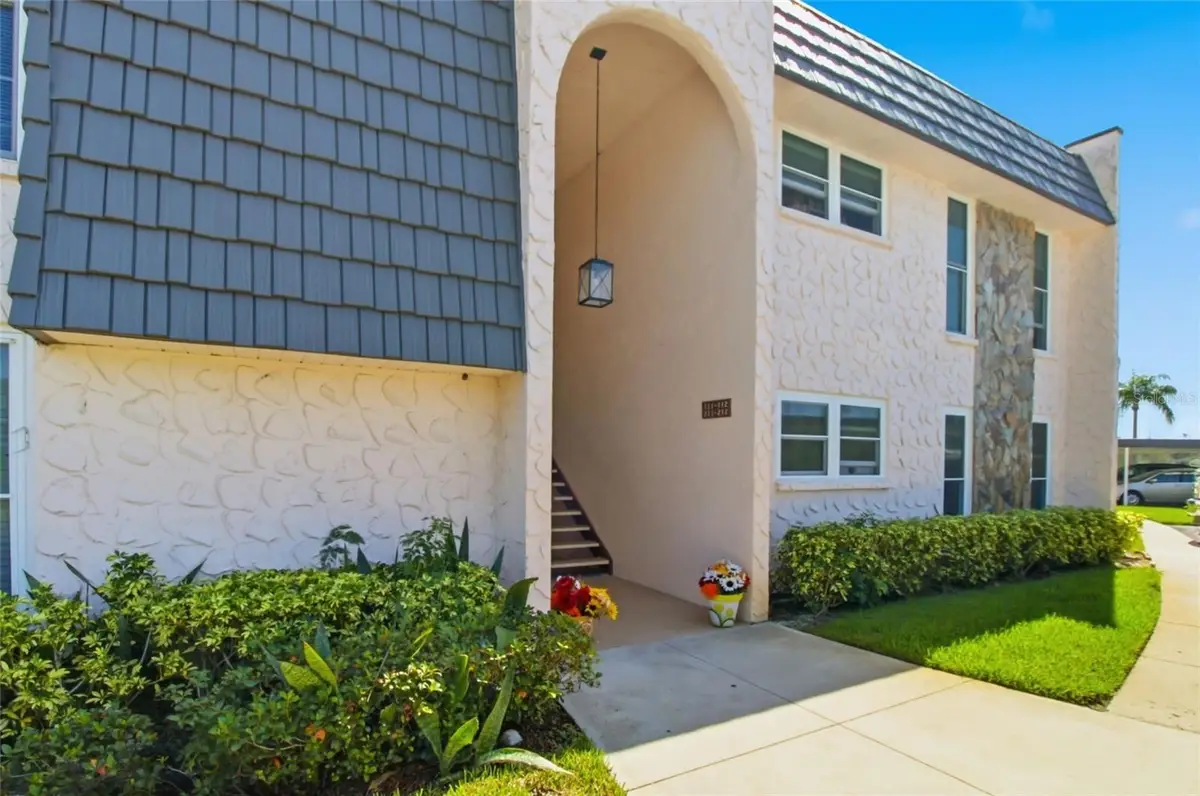 211 Fernwood Circle #211, Seminole, FL 33777 - #1
