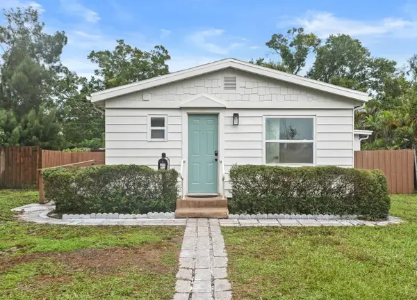3820 40th Avenue N, ST PETERSBURG, FL 33714