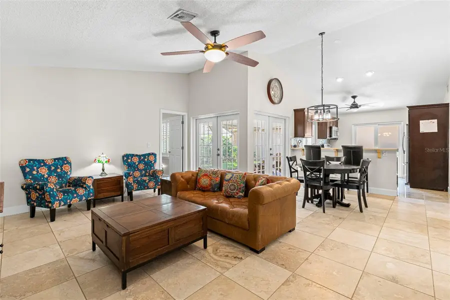 495 St Tropez Circle Ne, Saint Petersburg, FL 33703 - #3