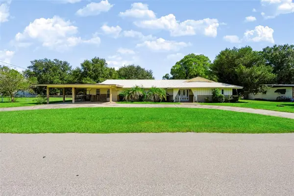 4811 Mac Donald Street, LAKE WALES, FL 33859