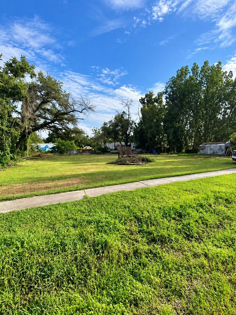 8515 Nundy Avenue, Gibsonton, FL 33534 - #3