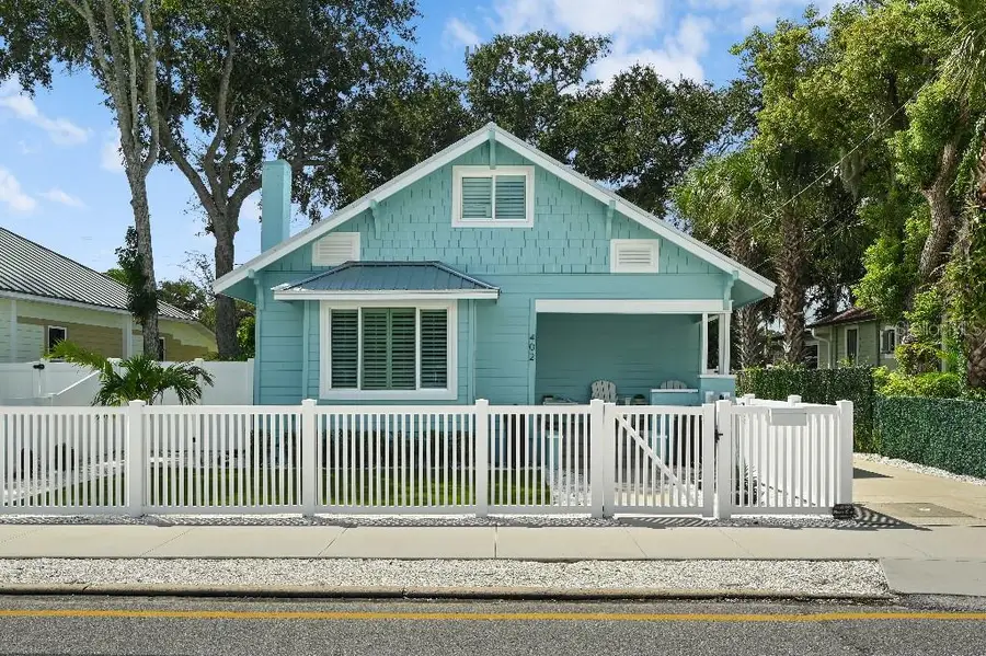 402 N Orange Street, New Smyrna Beach, FL 32168 - #3