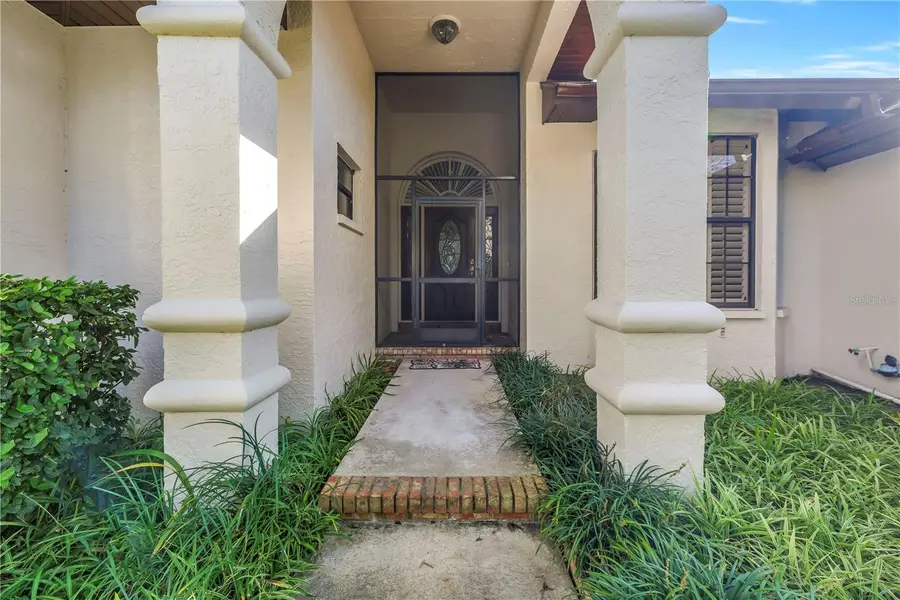 1186 Gasparilla Drive Ne, Saint Petersburg, FL 33702 - #2