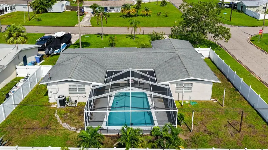 500 Florida Circle S, Apollo Beach, FL 33572 - #2