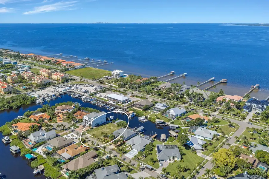 6508 Blackfin Way, Apollo Beach, FL 33572 - #2