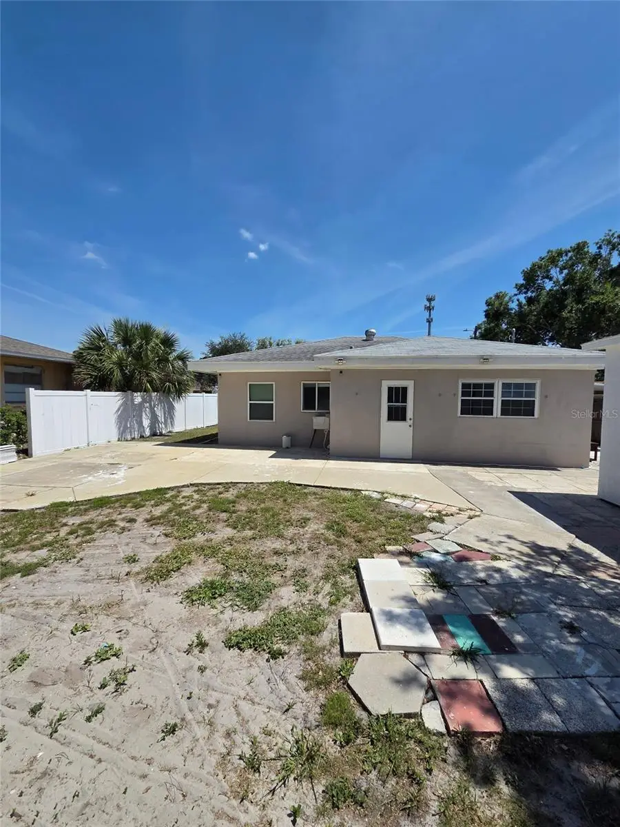 8205 48th Avenue N, Saint Petersburg, FL 33709 - #2