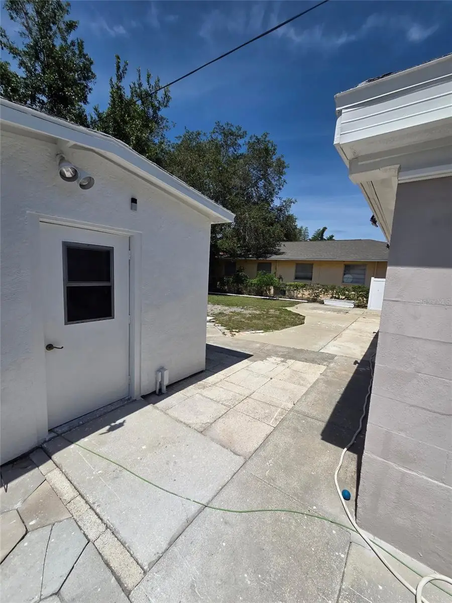 8205 48th Avenue N, Saint Petersburg, FL 33709 - #3