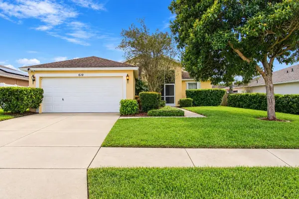 610 Lakemont Drive, BRANDON, FL 33510