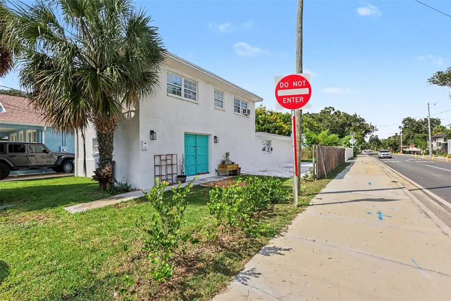 301 W Chelsea Street, Tampa, FL 33603 - #2