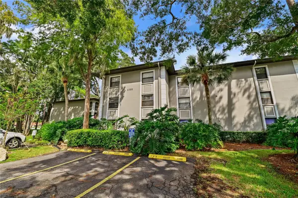 3399 Mermoor Drive #210, PALM HARBOR, FL 34685