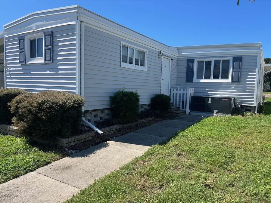 15 Thatch Palm Street E, Largo, FL 33770 - #3