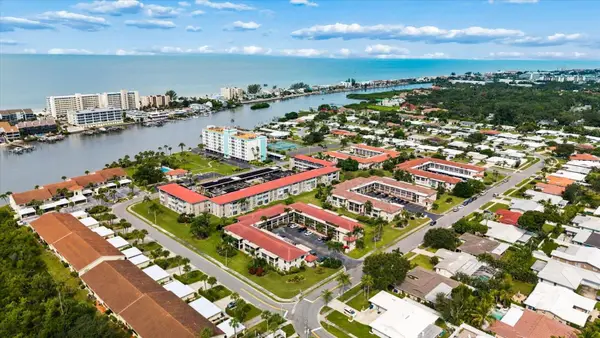 10190 Imperial Point Drive W #24, LARGO, FL 33774