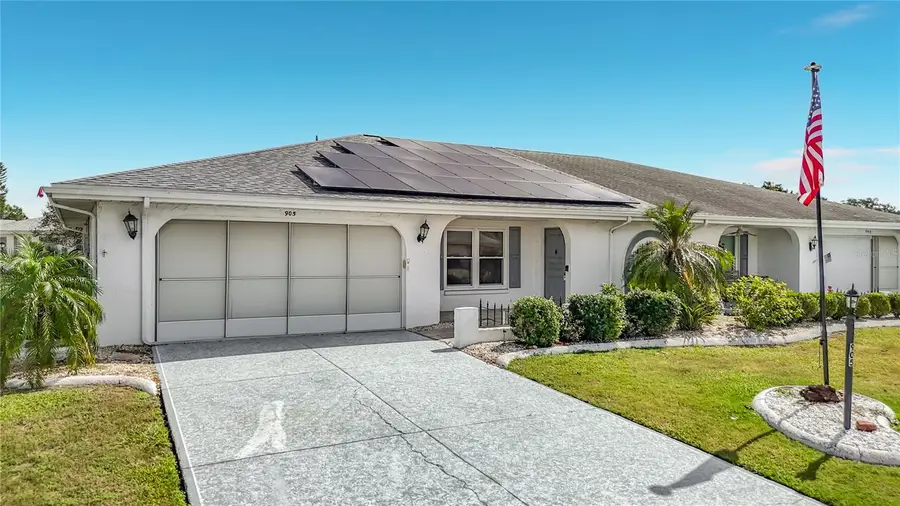 905 Bluewater Drive, Sun City Center, FL 33573 - #2