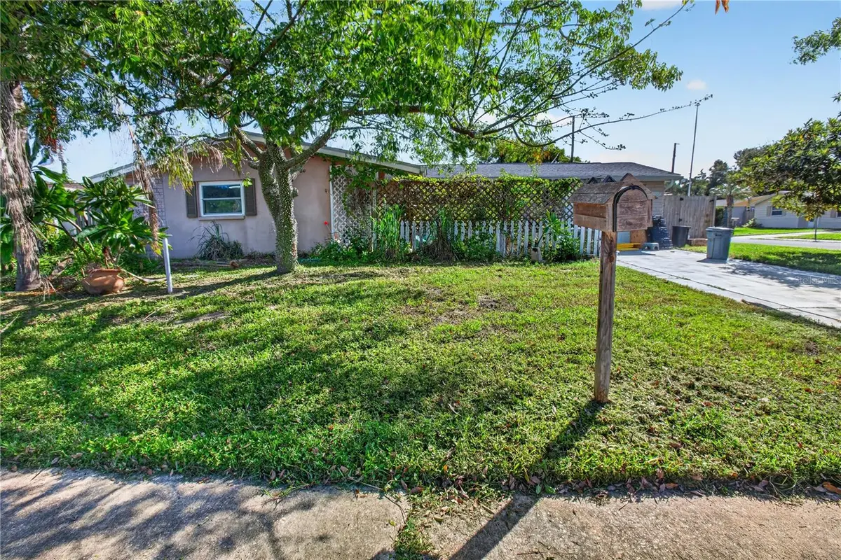 3222 Masonville Loop, Holiday, FL 34691 - #1