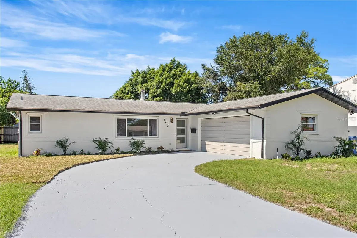 6273 20th Street S, Saint Petersburg, FL 33712 - #1