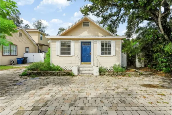 208 Vine Avenue #1,2,3,4, CLEARWATER, FL 33755