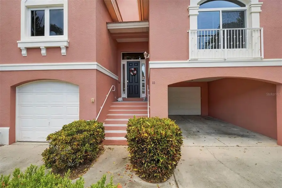 10 Lincoln Avenue S, Saint Petersburg, FL 33711 - #2