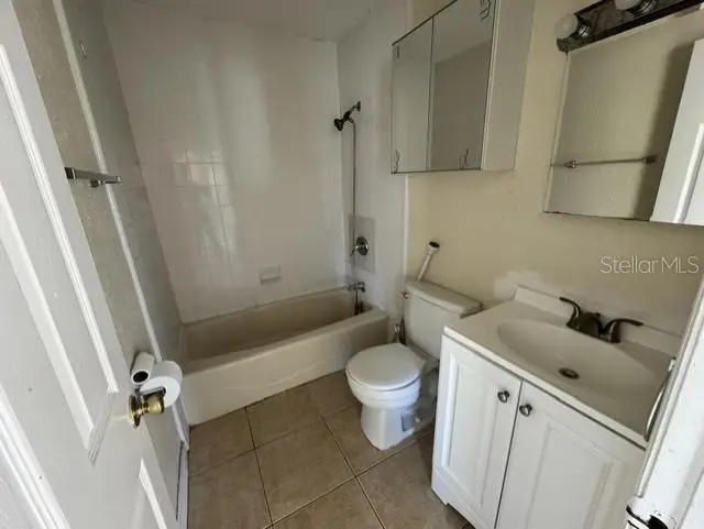 3205 W Napoleon Avenue, Tampa, FL 33611 - #3