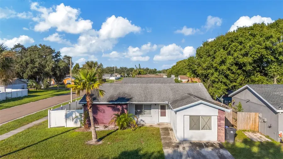 1002 Pine Ridge Circle, Brandon, FL 33511 - #2