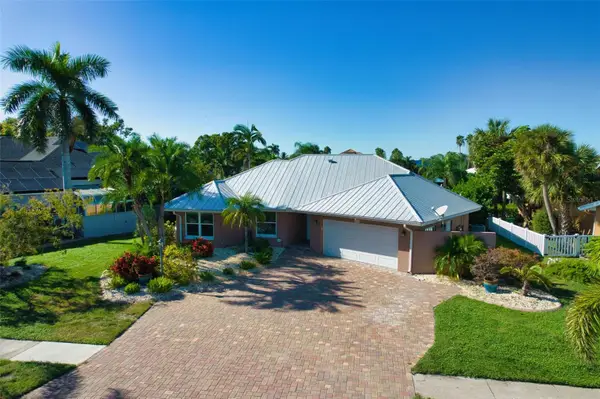 6604 Blackfin Way, APOLLO BEACH, FL 33572